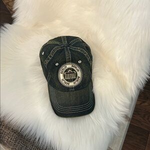 Robin Ruth Black Berlin Cap